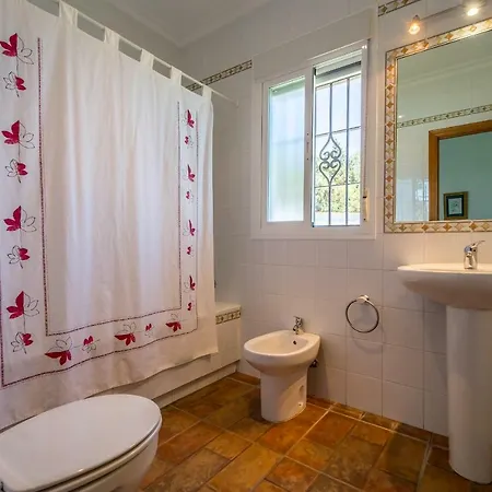 Miriam Ii Feriehus *